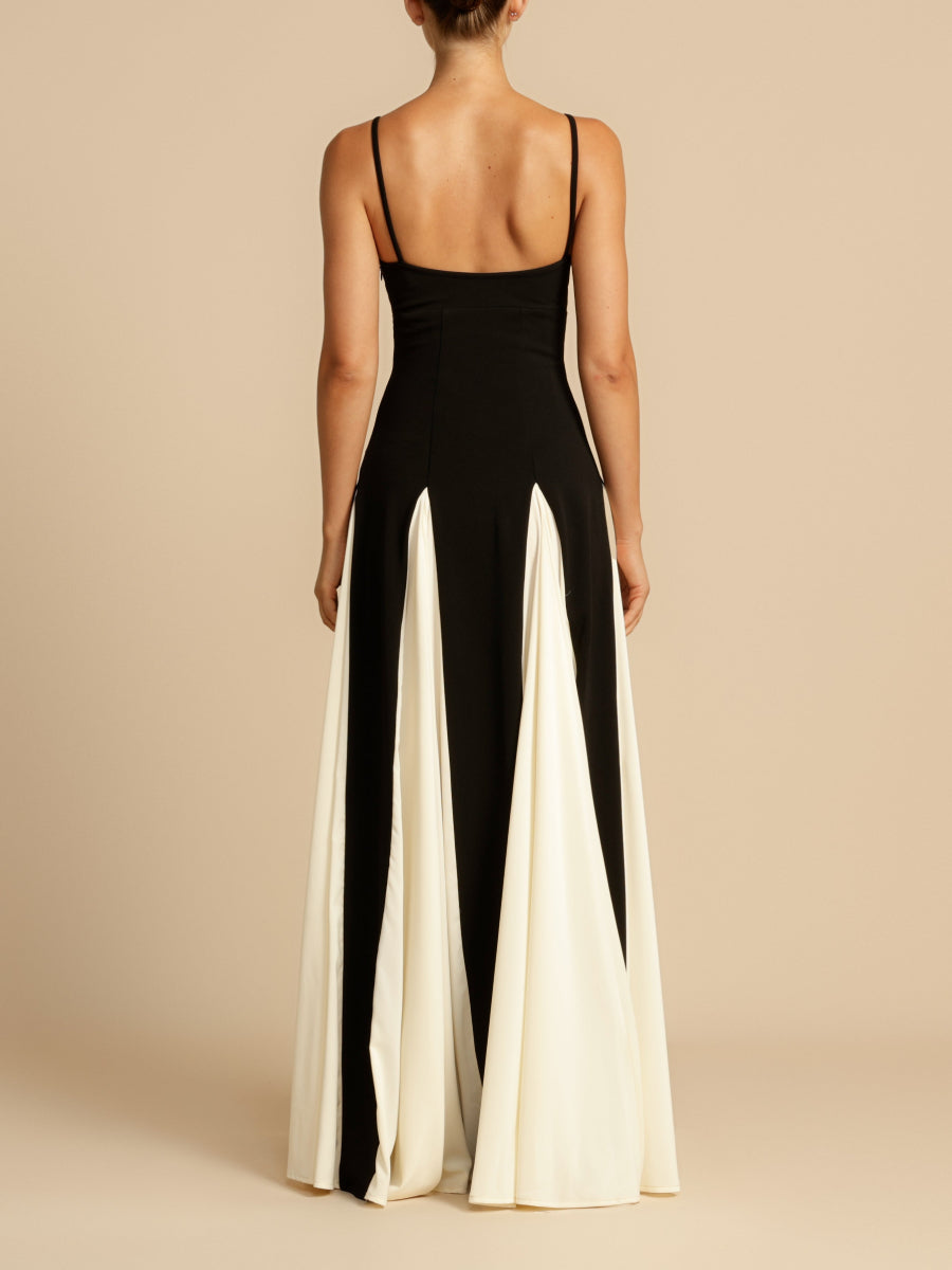 Black White Color Block Spaghetti Strap Maxi Gown Sweetheart Slit Evening Dress