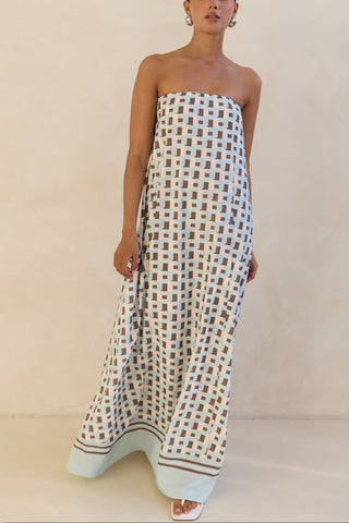 Exclusive Geometric Print Off-Shoulder A-Line Maxi Dress