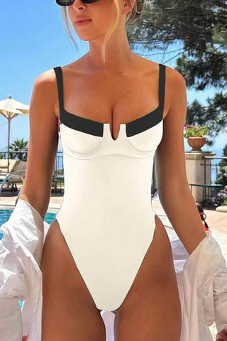 Black And White Patchwork U-Neck One-Piece Swimsuit
