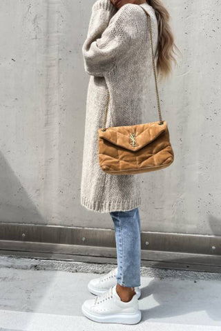 Long sleeved knitted cardigan
