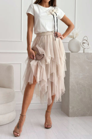 Irregular mesh skirt